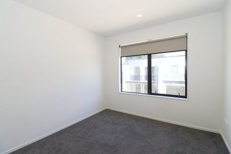 Photo of property in 1 Korokio Lane, Henderson, Auckland, 0612
