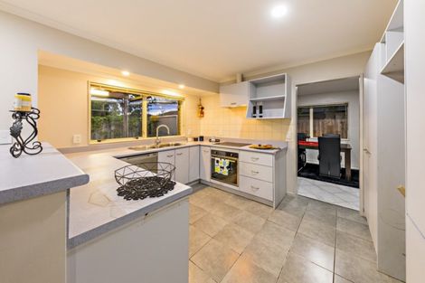 Photo of property in 31 Muirfield Street, Wattle Downs, Auckland, 2103