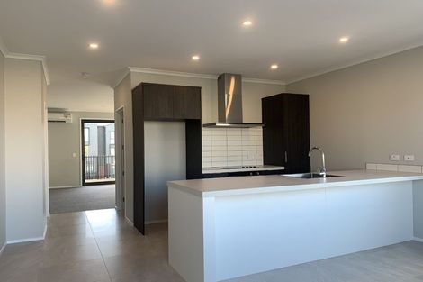 Photo of property in 8/2 Rangitamiro Place, Hobsonville, Auckland, 0616