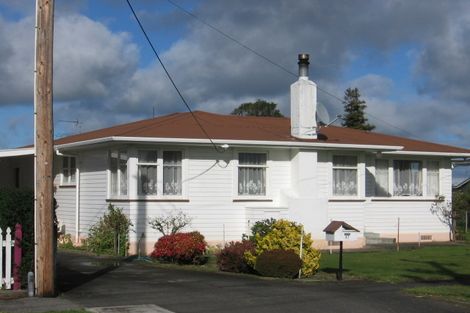 Photo of property in 17 Montgomery Place, Lansdowne, Masterton, 5810