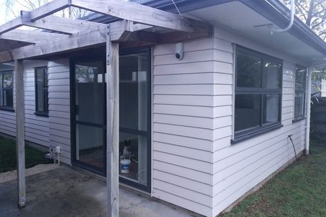 Photo of property in 42 Luanda Drive, Ranui, Auckland, 0612