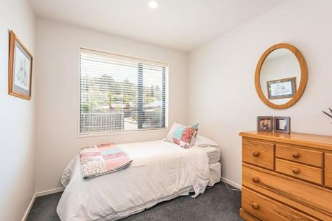 Photo of property in 19 Hamlet Lane, Heathcote Valley, Christchurch, 8022