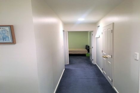 Photo of property in 4 Rosefield Lane, Northcote, Christchurch, 8052