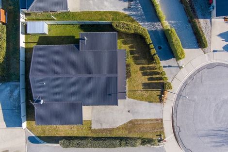 Photo of property in 12a Alpha Close, Wanaka, 9305