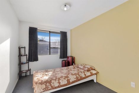 Photo of property in 2/122 Tilford Street, Woolston, Christchurch, 8062