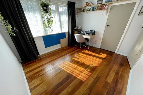 Photo of property in 27 Dimock Street, Titahi Bay, Porirua, 5022