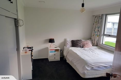 Photo of property in 126 Somerfield Street, Somerfield, Christchurch, 8024