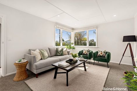 Photo of property in 3 Frederick Street, Carterton, 5713