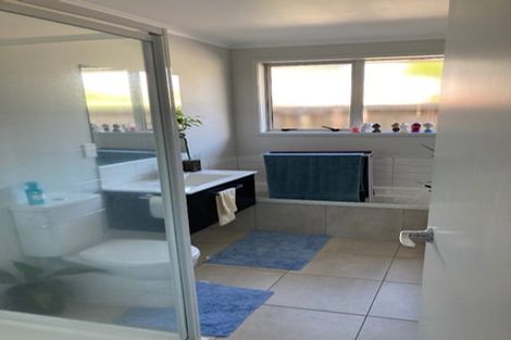 Photo of property in 1 Himalayan Close, Judea, Tauranga, 3110