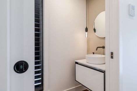 Photo of property in 65 Stanley Avenue, Palmerston North, 4414