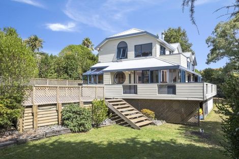 Photo of property in 2/99 Evelyn Road, Cockle Bay, Auckland, 2014