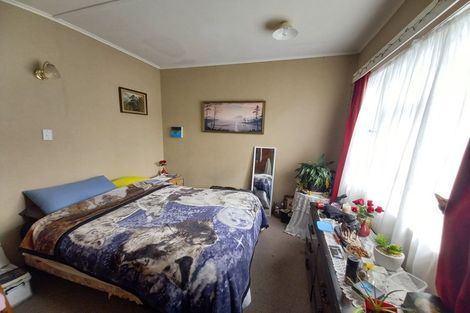 Photo of property in 9 Bridge Street, Tuatapere, 9620