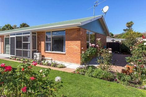 Photo of property in 8 Redbridge Lane, Sydenham, Christchurch, 8023