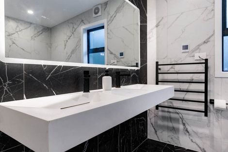 Photo of property in 6b Waikowhai Road, Mount Roskill, Auckland, 1041