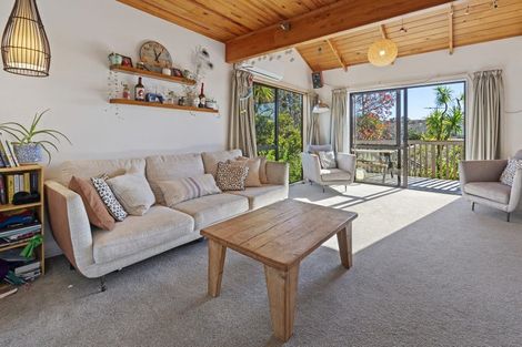 Photo of property in 1/17 Manuwai Road, Torbay, Auckland, 0630