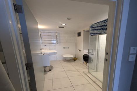 Photo of property in The Capital, 370 Oriental Parade, Oriental Bay, Wellington, 6011