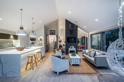 Photo of property in 7a Prospect Terrace, Milford, Auckland, 0620