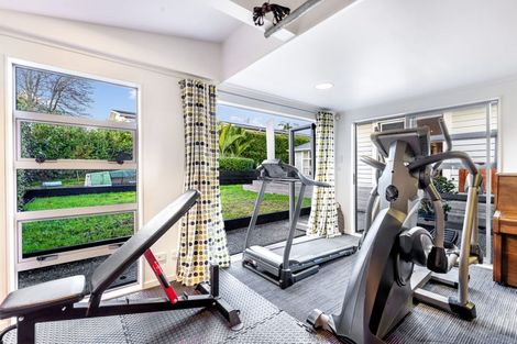 Photo of property in 2/11 Hart Road, Hauraki, Auckland, 0622