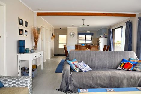 Photo of property in 4b Scott Street, Waihi Beach, 3611