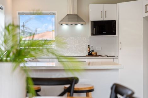 Photo of property in 2a Sylvan Avenue, Waikanae, 5036