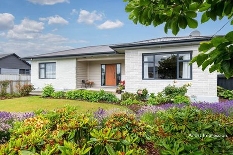 Photo of property in 3 Holmes Street, Waimate, 7924