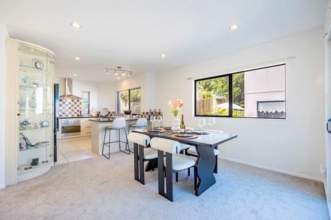 Photo of property in 23 Mariners View Road, Beach Haven, Auckland, 0626