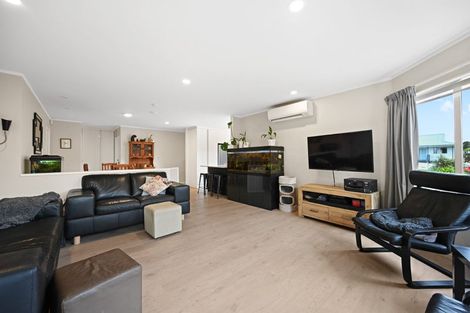 Photo of property in 14 Taksan Place, Pukete, Hamilton, 3200