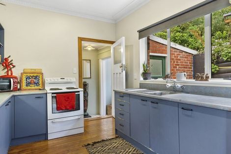 Photo of property in 68 Forfar Street, Clyde Hill, Dunedin, 9011