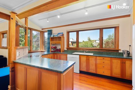 Photo of property in 37 Melrose Street, Roslyn, Dunedin, 9010