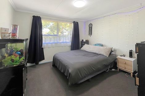 Photo of property in 35 Maxwells Line, Awapuni, Palmerston North, 4412