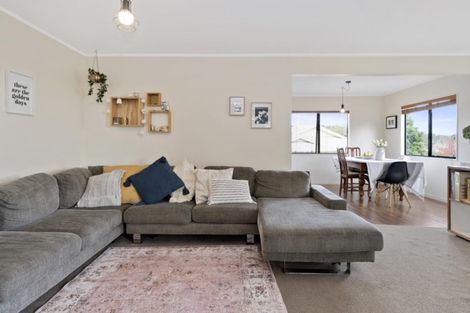 Photo of property in 18 Pelorus Street, Welcome Bay, Tauranga, 3112