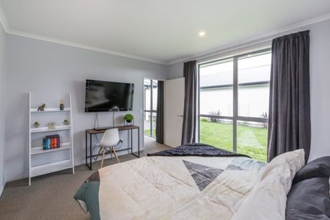 Photo of property in 15 George West Square West, Wigram, Christchurch, 8025