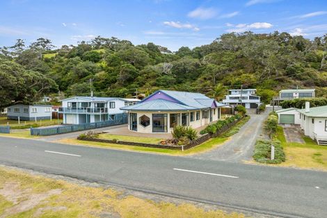 Photo of property in 191 Oakura Road, Oakura, Hikurangi, 0184