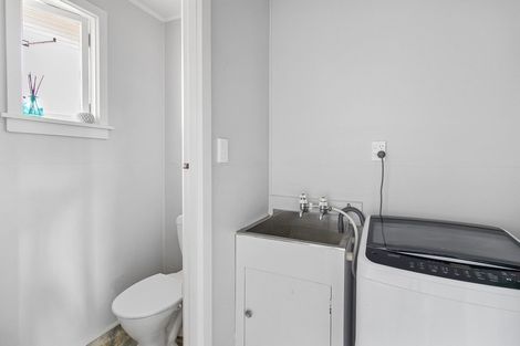 Photo of property in 3 Regent Street, West End, Timaru, 7910