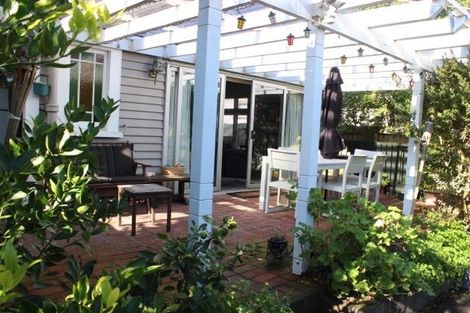 Photo of property in 27 Ava Street, Petone, Lower Hutt, 5012