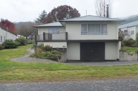 Photo of property in 51 Victory Street, Reefton, 7830