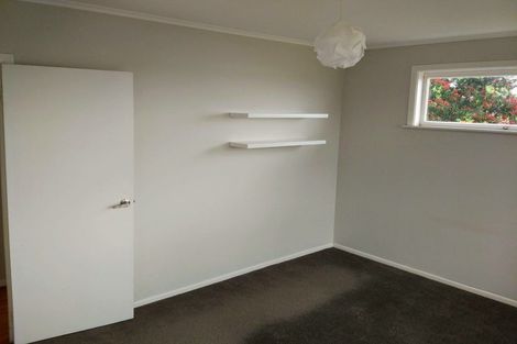 Photo of property in 10 Viking Avenue, Hillsborough, Auckland, 1042