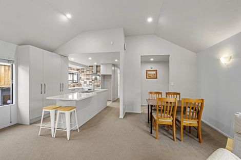 Photo of property in 54 Brymer Road, Grandview Heights, Hamilton, 3200