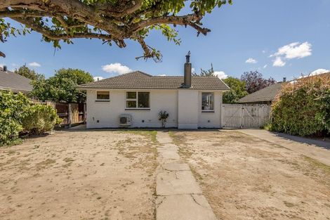 Photo of property in 28 Teesdale Street, Burnside, Christchurch, 8053