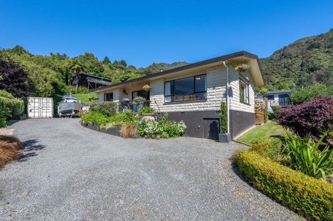 Photo of property in 3 Okiwa Place, Anakiwa, Picton, 7281