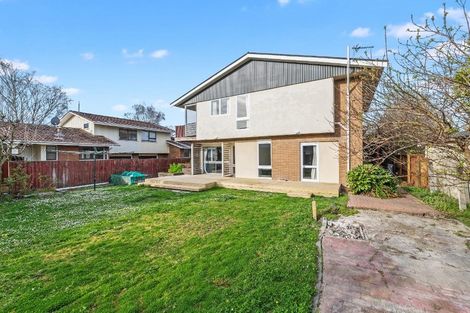 Photo of property in 12 Lynfield Avenue, Ilam, Christchurch, 8041