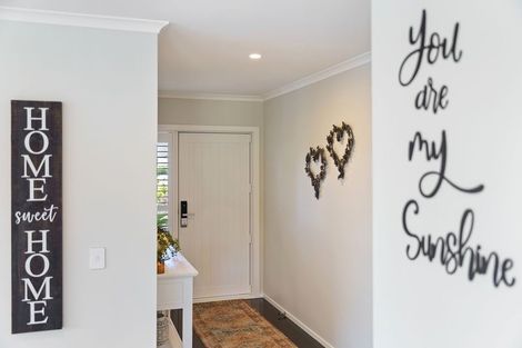 Photo of property in 12 Gardner Place, Otaki, 5512