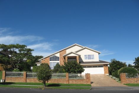 Photo of property in 72 Aberfeldy Avenue, Highland Park, Auckland, 2010