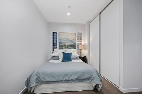 Photo of property in Frank Sargeson Apts, 401/74 Anzac Street, Takapuna, Auckland, 0622