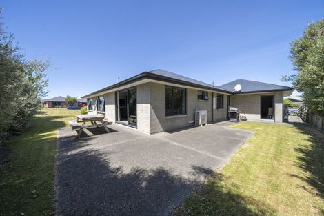 Photo of property in 60 Lawson Burrows Crescent, Te Anau, 9600