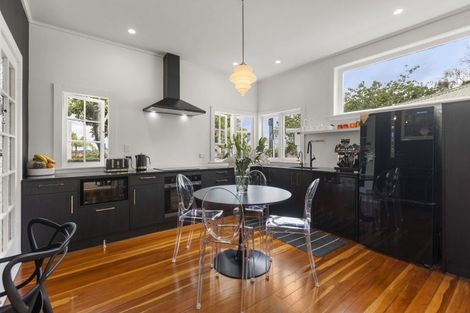 Photo of property in 20 Rautangi Road, Mount Eden, Auckland, 1024