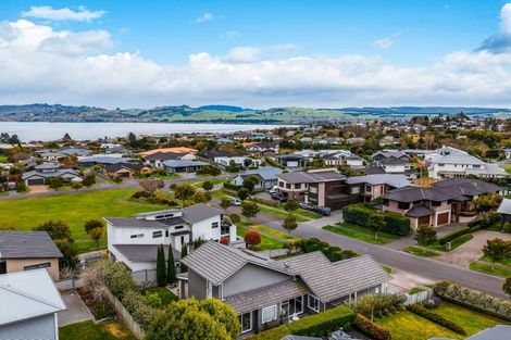 Photo of property in 12 Coprosma Crescent, Waipahihi, Taupo, 3330