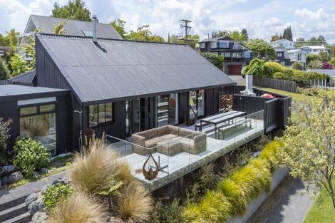 Photo of property in 47 Rainbow Drive, Rainbow Point, Taupo, 3330