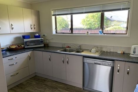 Photo of property in 17a Forest Lake Road, Forest Lake, Hamilton, 3200