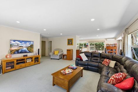 Photo of property in 308a Te Moana Road, Waikanae, 5036